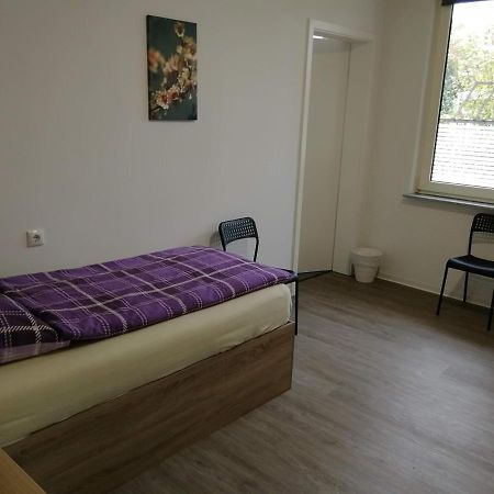 Haupthaus Moeblierte Zimmer Mit Eigenem Bad Uelzen Exterior photo
